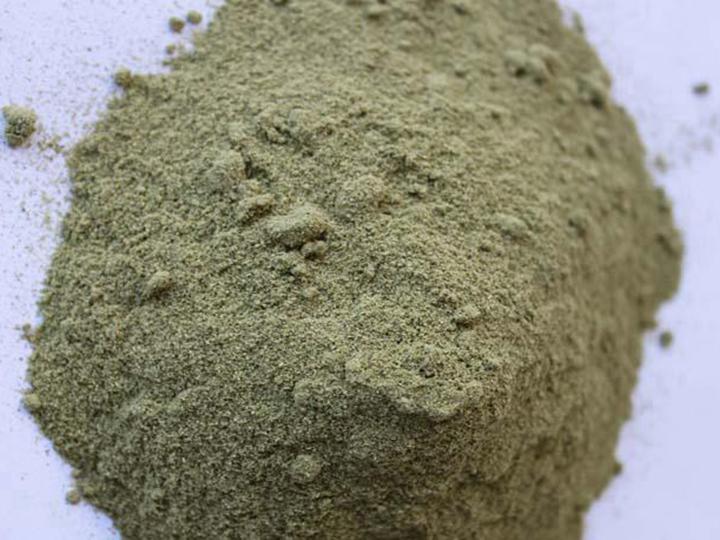 Dry herbal powder