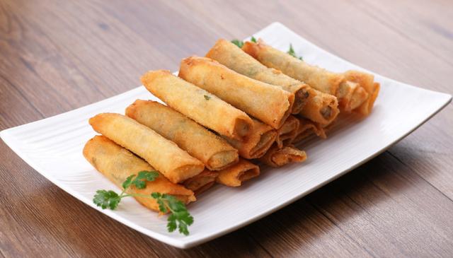 spring rolls lumpia wrappers