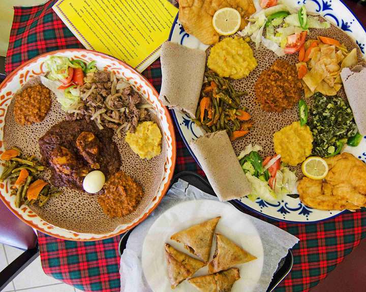 Etiyopya'da günlük injera yemekleri
